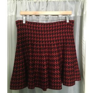 💜 3/$16! Candies Houndstooth Sweater Skirt